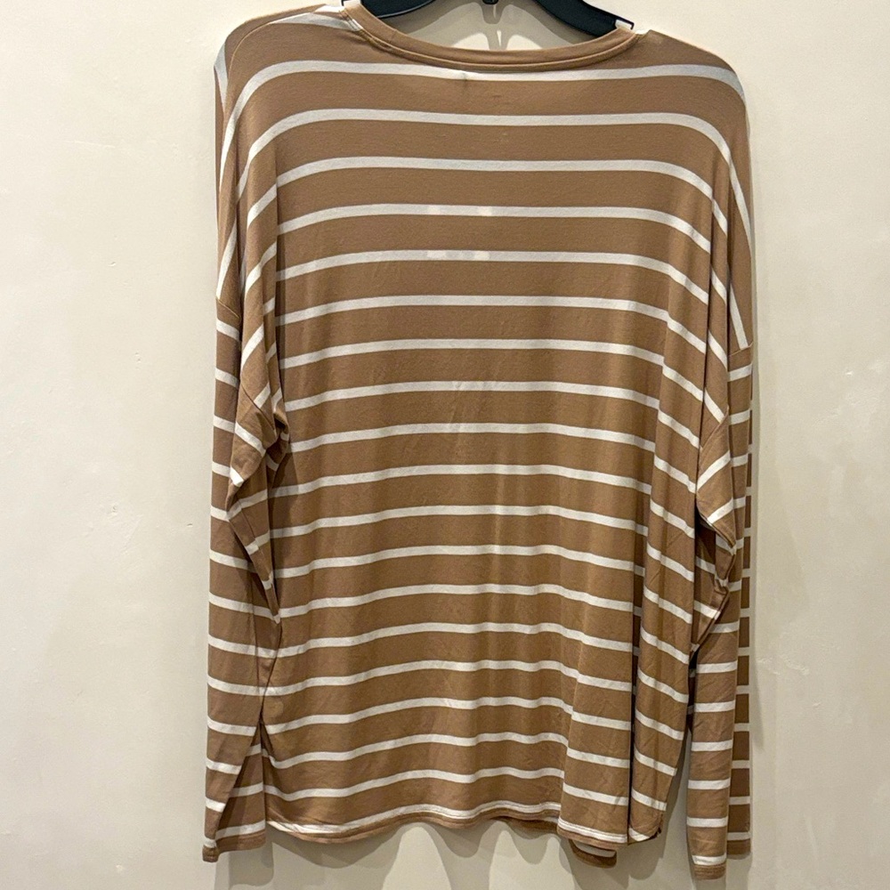 Gap NWT Striped Tan and White Women's Drop Shoulder Top Size Large - Picture 7 of 7